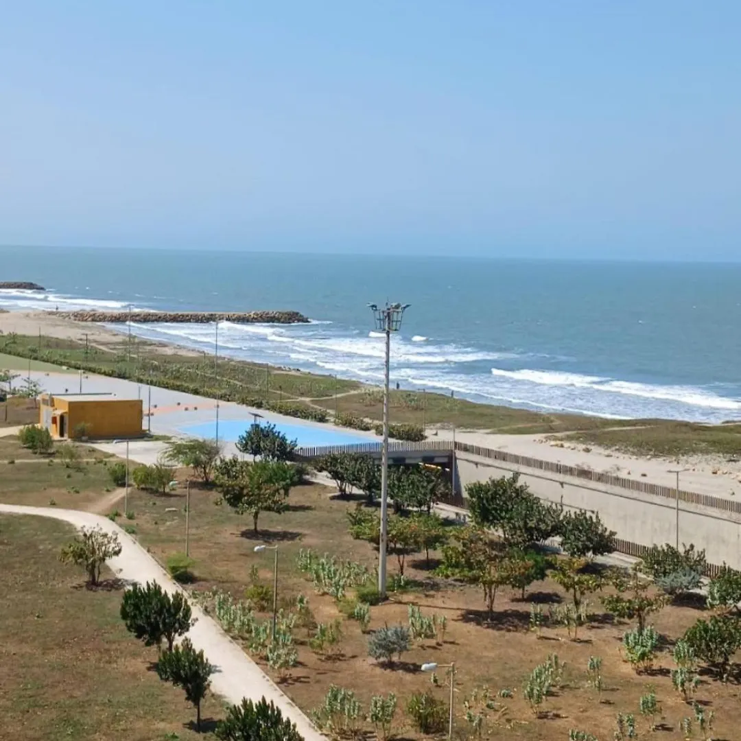 Carragena Beach Resort Aereopuerto A Un Minuto Kartagena
