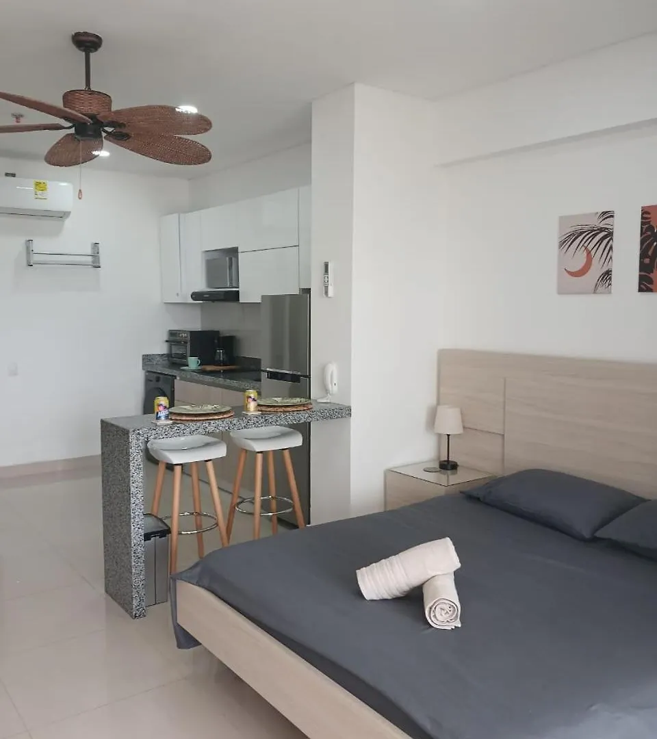 Carragena Beach Resort Aereopuerto A Un Minuto Kartagena Apartament